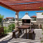 Olea By Interhome * Vir