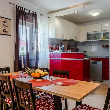 Olea By Interhome Апартаменты *