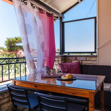 Apartman Olea By Interhome Vir